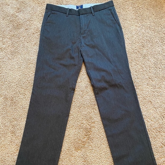 Gap Khakis gray slacks. 30x30 - Picture 1 of 3